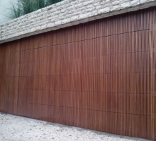 Faburkolatú garázskapu?