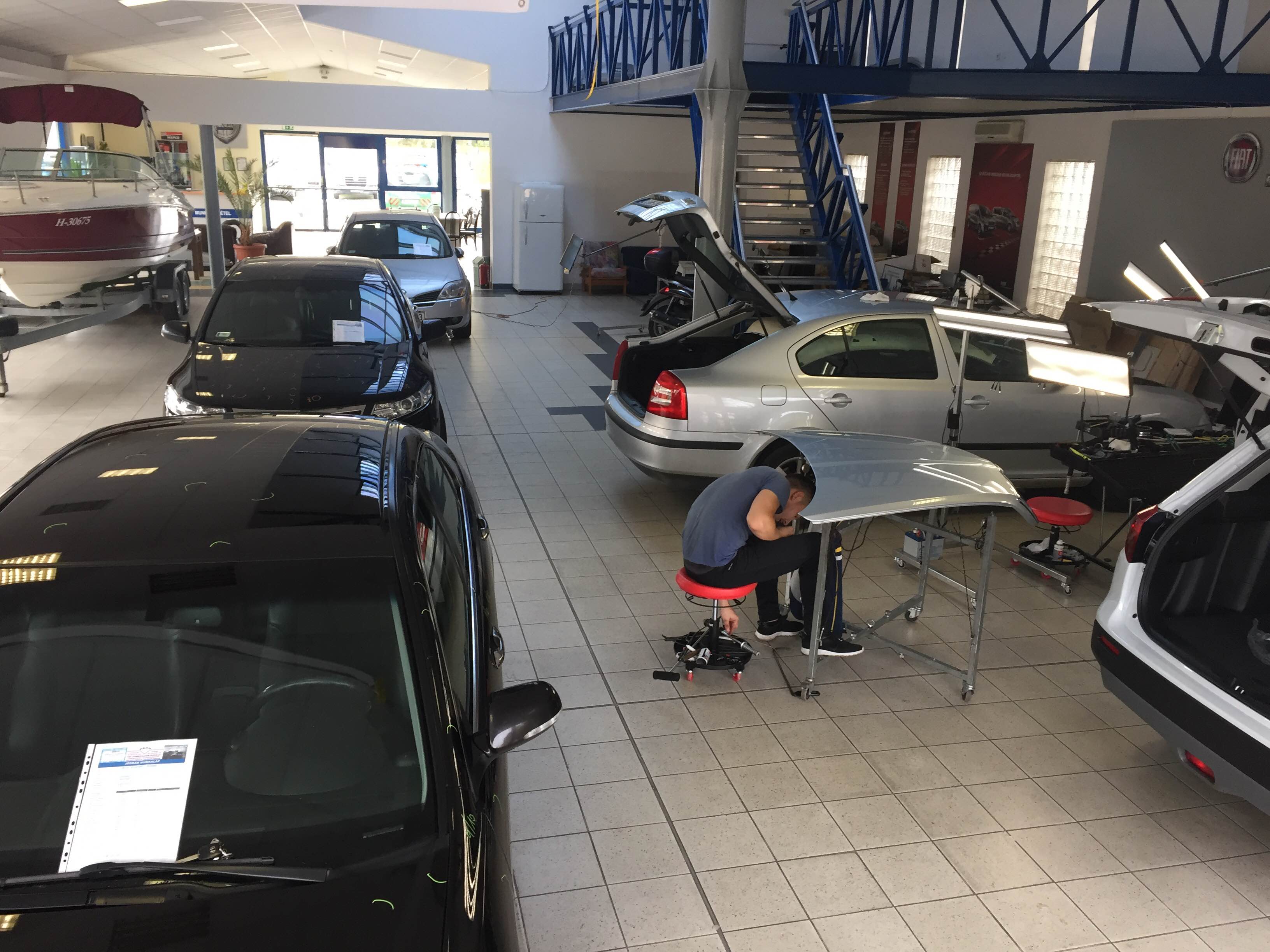 Környezetkímélő és gyors horpadásjavítás