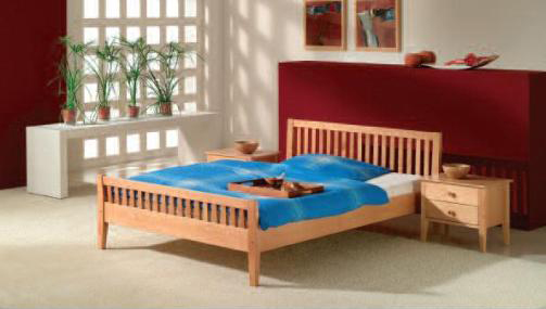 Tartós bútorok fenyőből