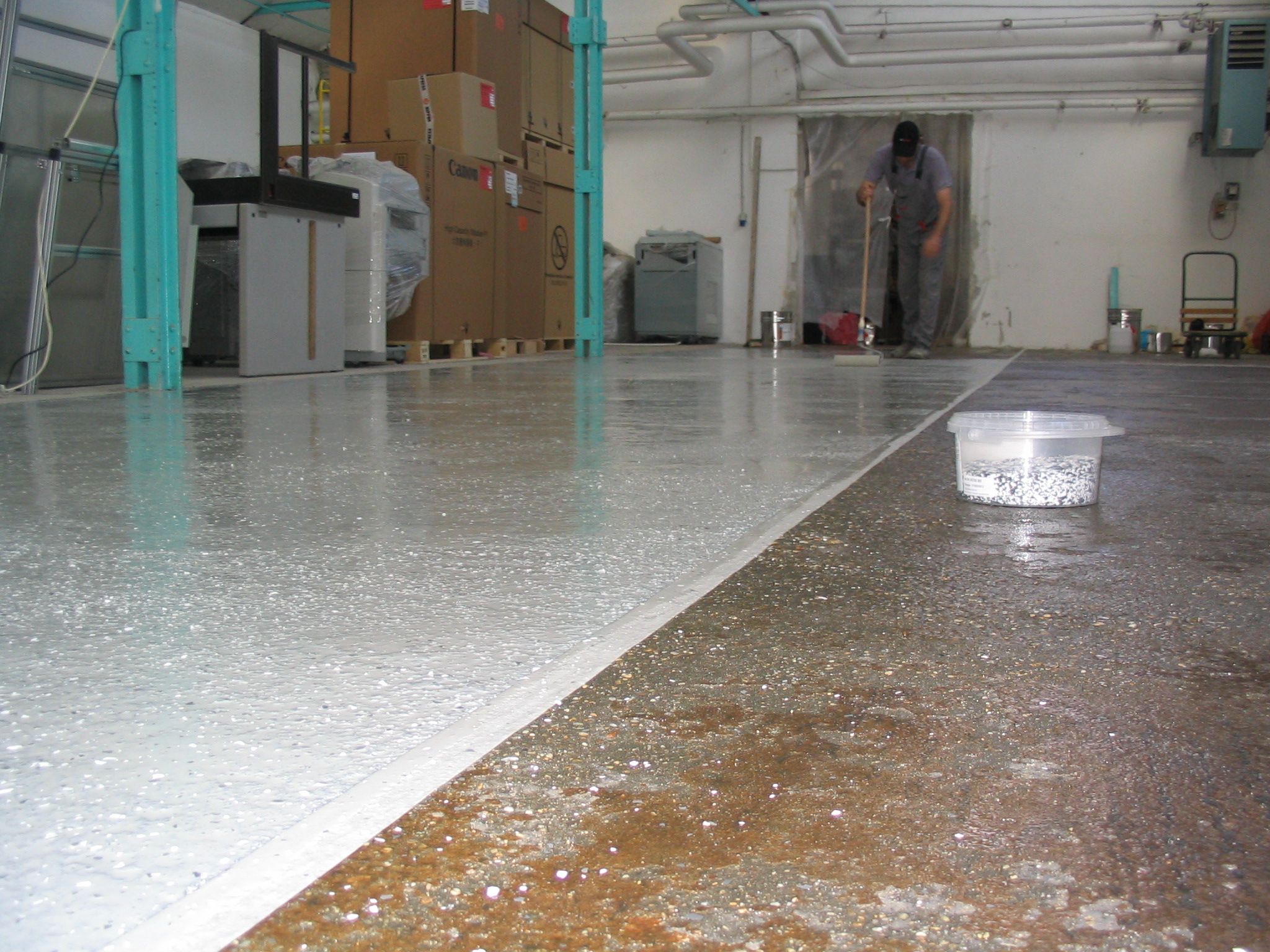 A műgyanta padló ipari és lakossági igényeket is kielégít